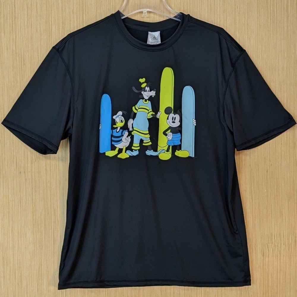 Disney‎ Parks Swim Shirt Mens Medium Mickey Donald Goofy Surfing Beach Vacation